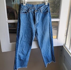 70s Style High Waisted Cropped Jeans